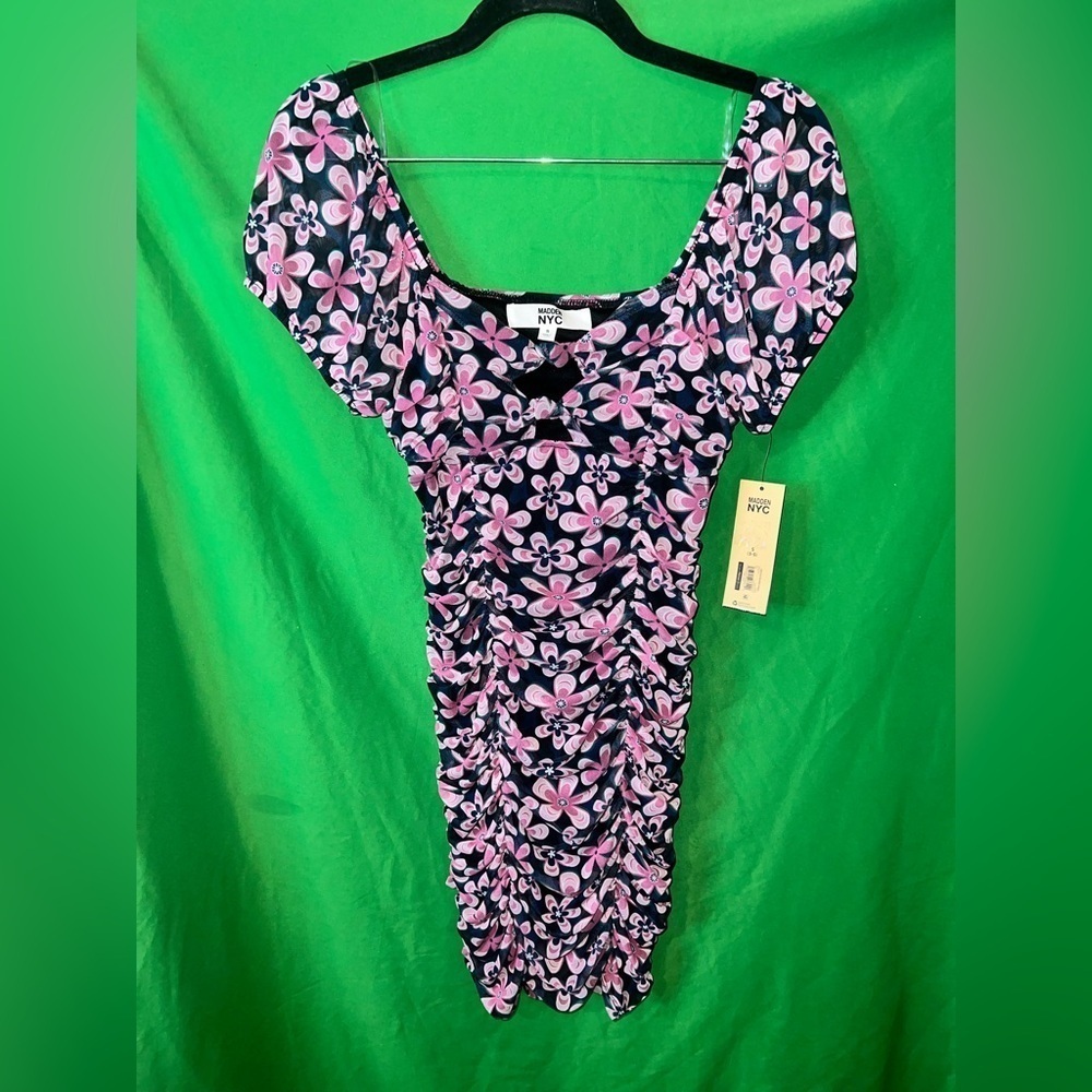 NWT Madden NYC Floral Ruched Dress size Small